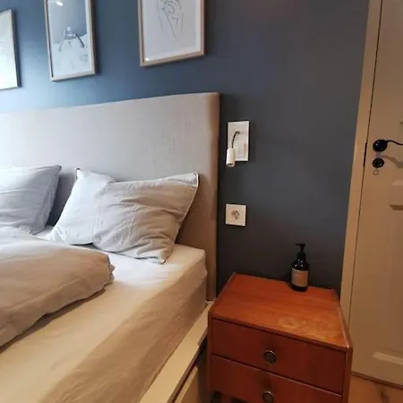 Lägenhet Trivelig Hus Med Perfekt Beliggenhet!