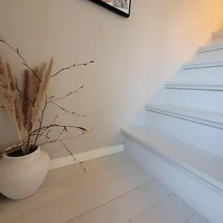 Trivelig Hus Med Perfekt Beliggenhet!