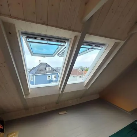 Trivelig Hus Med Perfekt Beliggenhet! *
